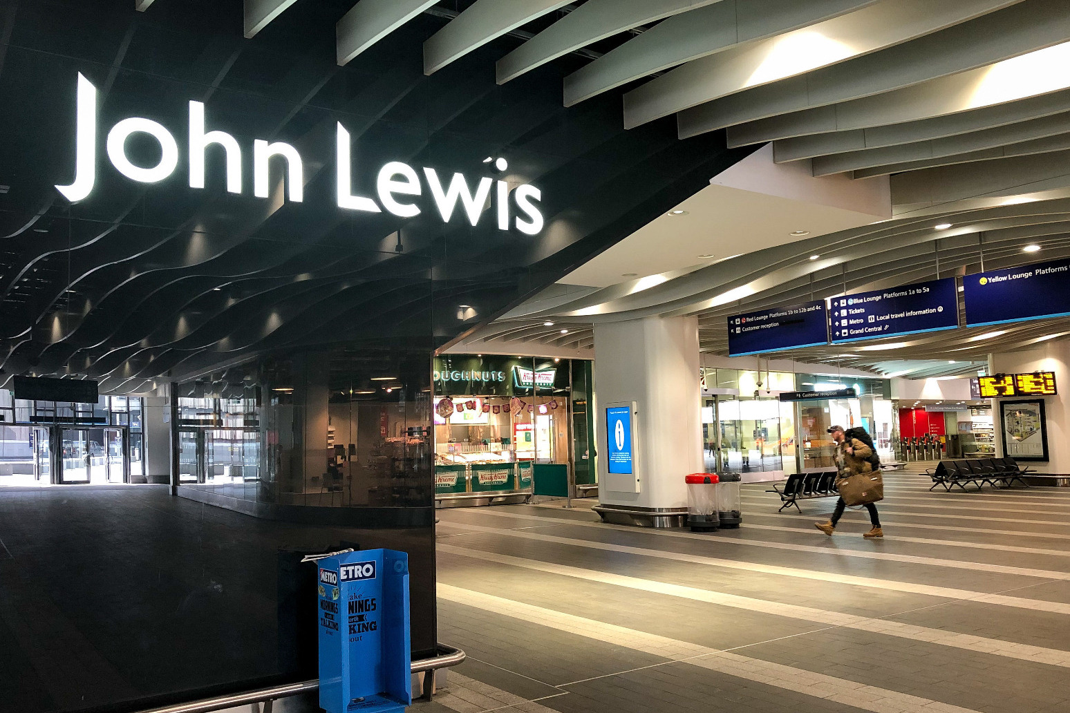 Sales at John Lewis fall sharply 